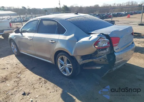 2014 Volkswagen Passat 2.0L Tdi Se z USA, uszkodzony, nr VIN 1VWBN7A35EC110623